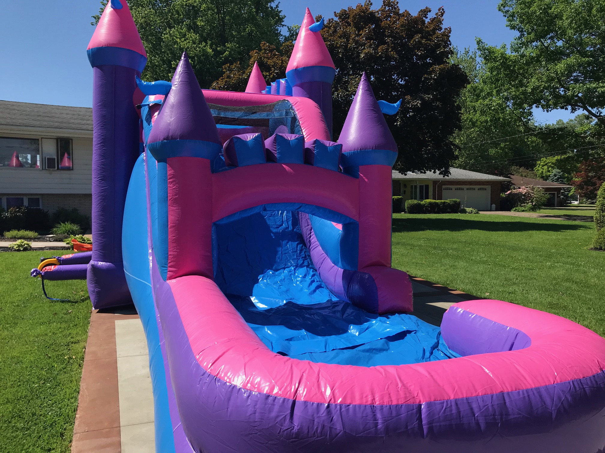 IMG_3011 New Mega castle