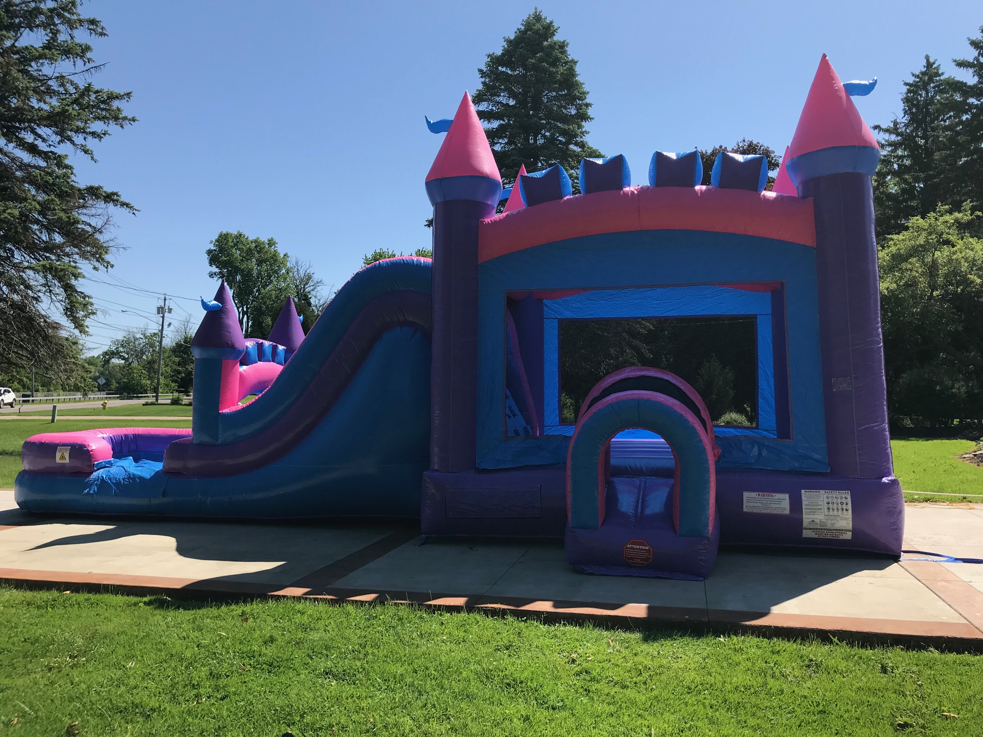 IMG_3013 New Mega castle