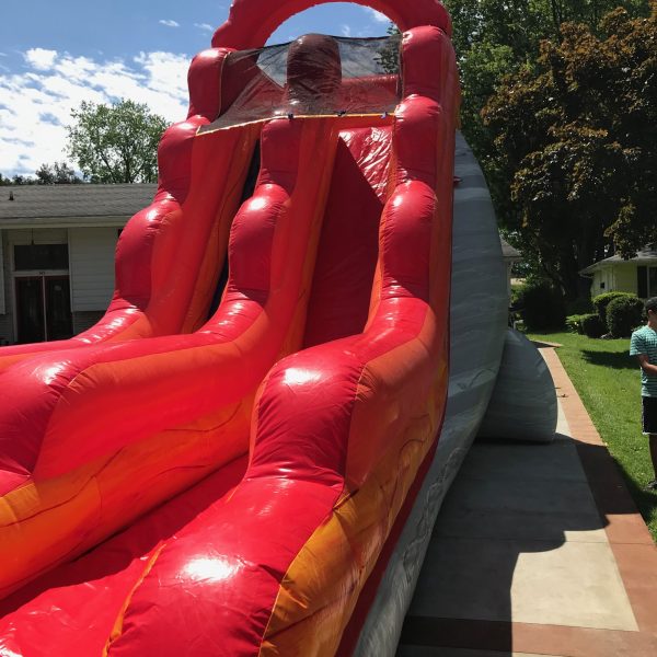 18′ red Dry or Wet Slide